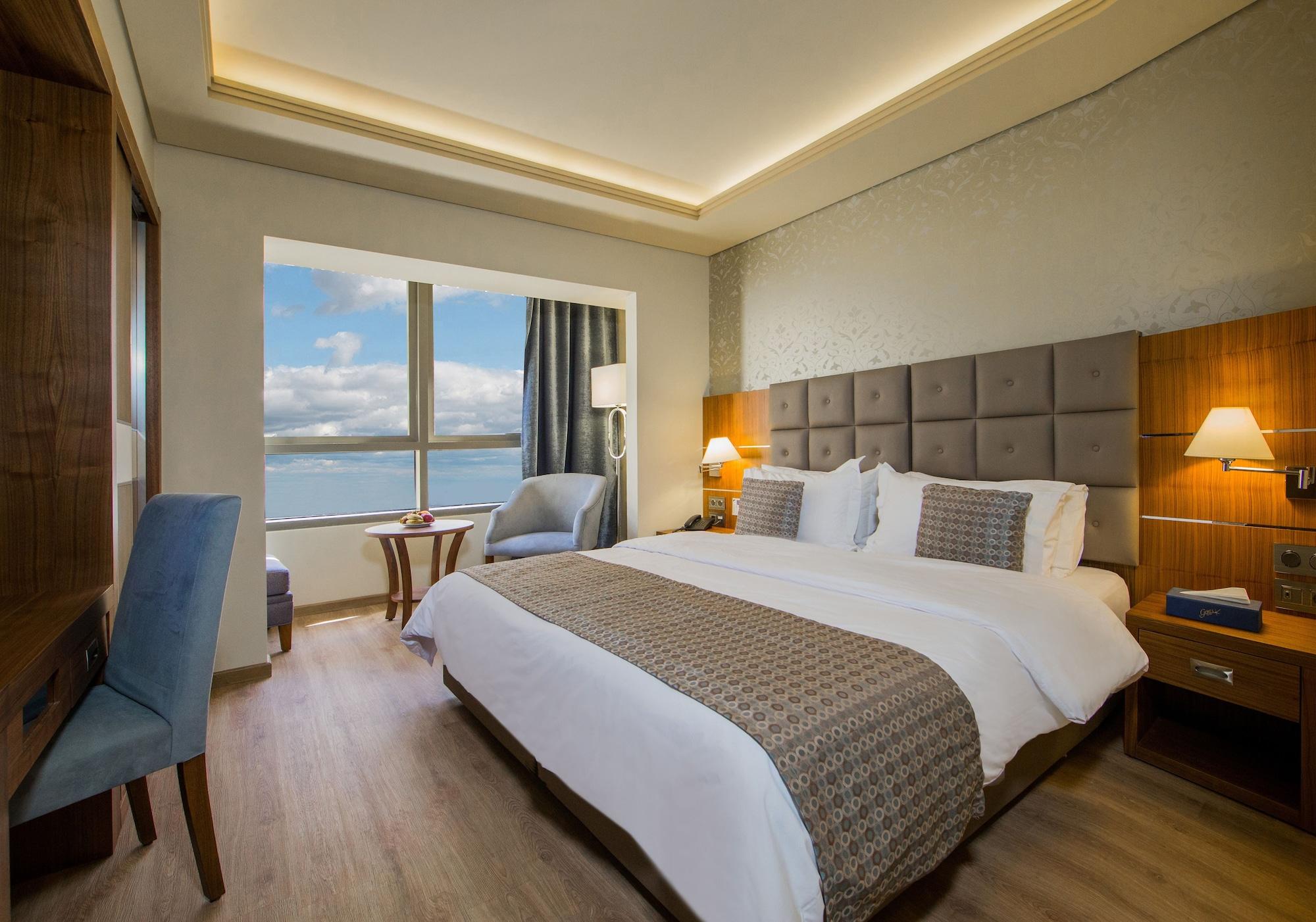 Hotel Gems 4*