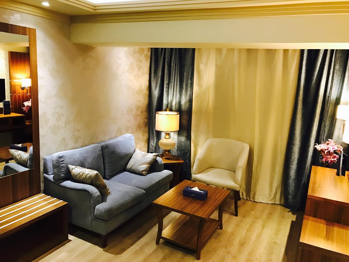 Gems Hotel