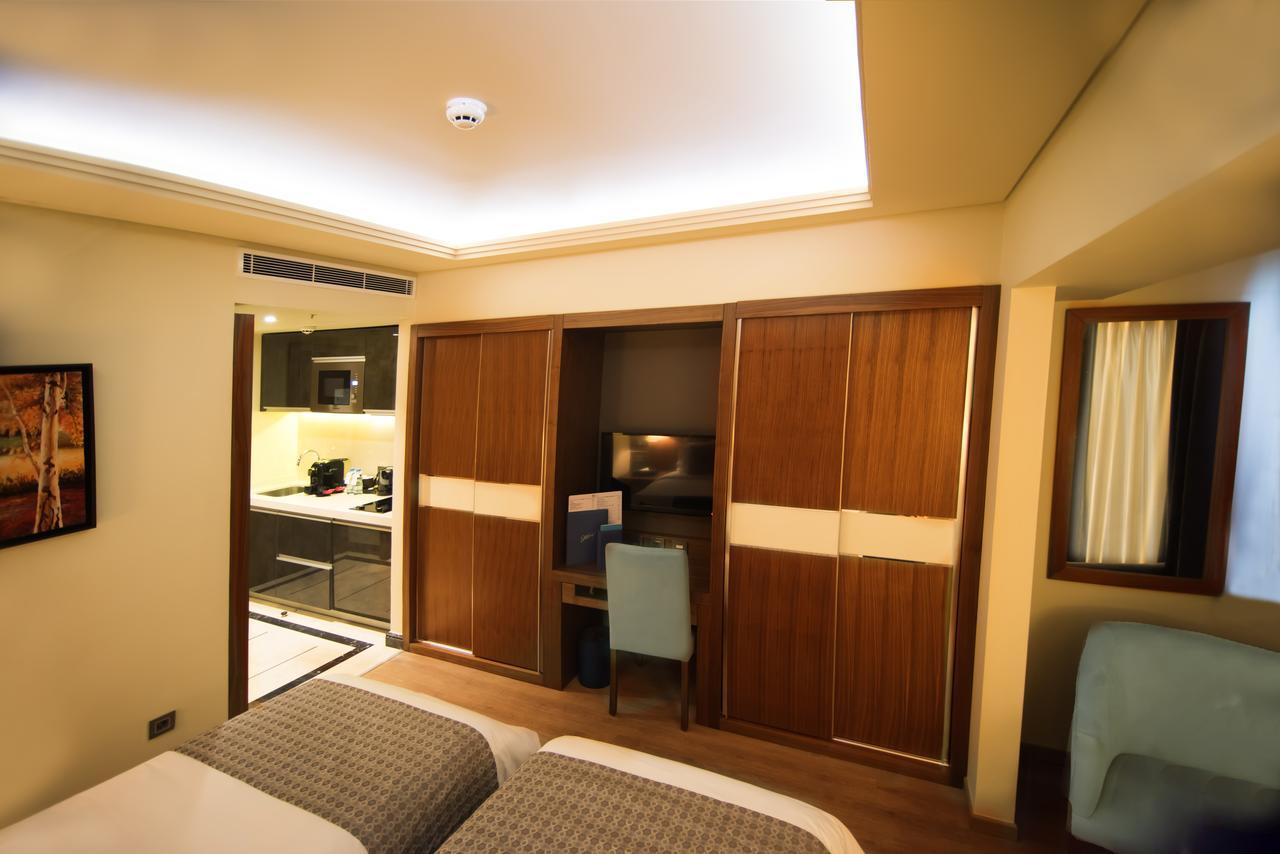 Gems Hotel 4*
